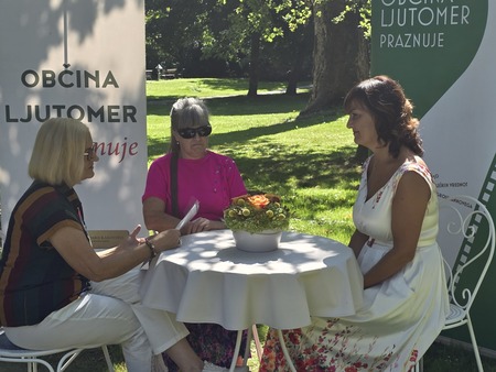 županjina pisarna (3)